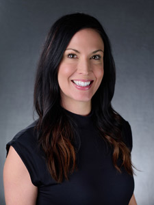 Stephanie Krumvieda Headshot