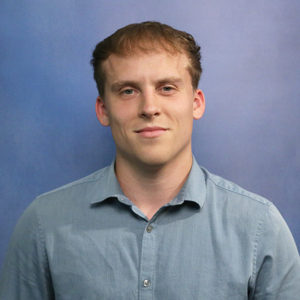 Daniel Schriever Headshot