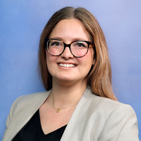 Nichole Wentworth Headshot