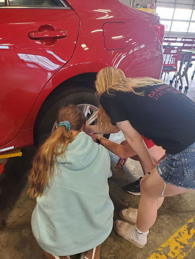 Girl Scouts at "Driven Women" workshop