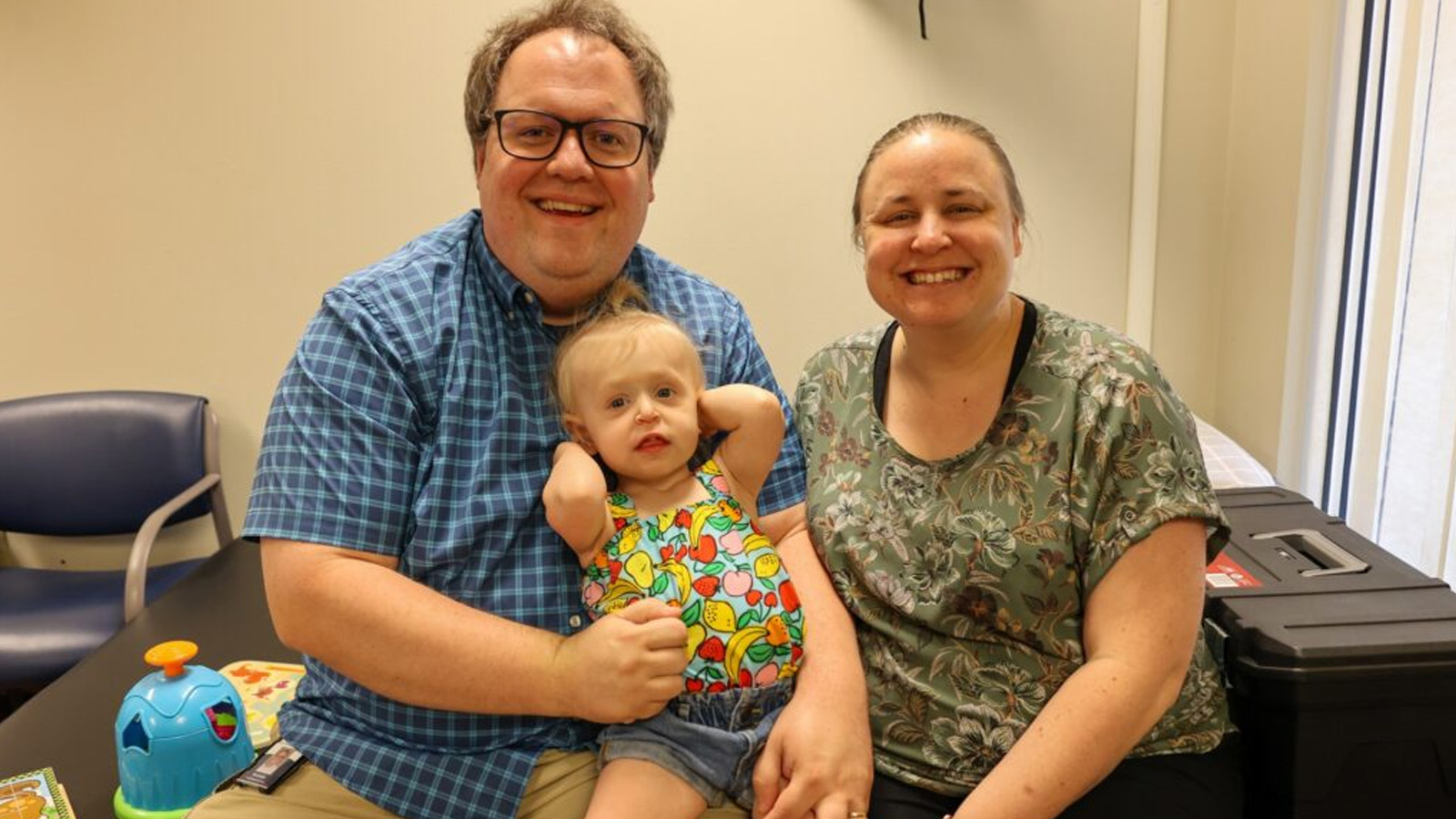 Parents Brandon and Liz Van Westen with Eleanor