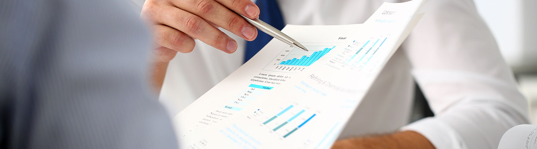 close focus of financial papers