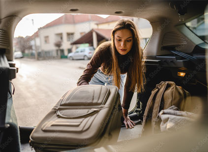 Student packing car