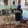 STC students, staff and faculty volunteers participate in the Rake the Town event. 